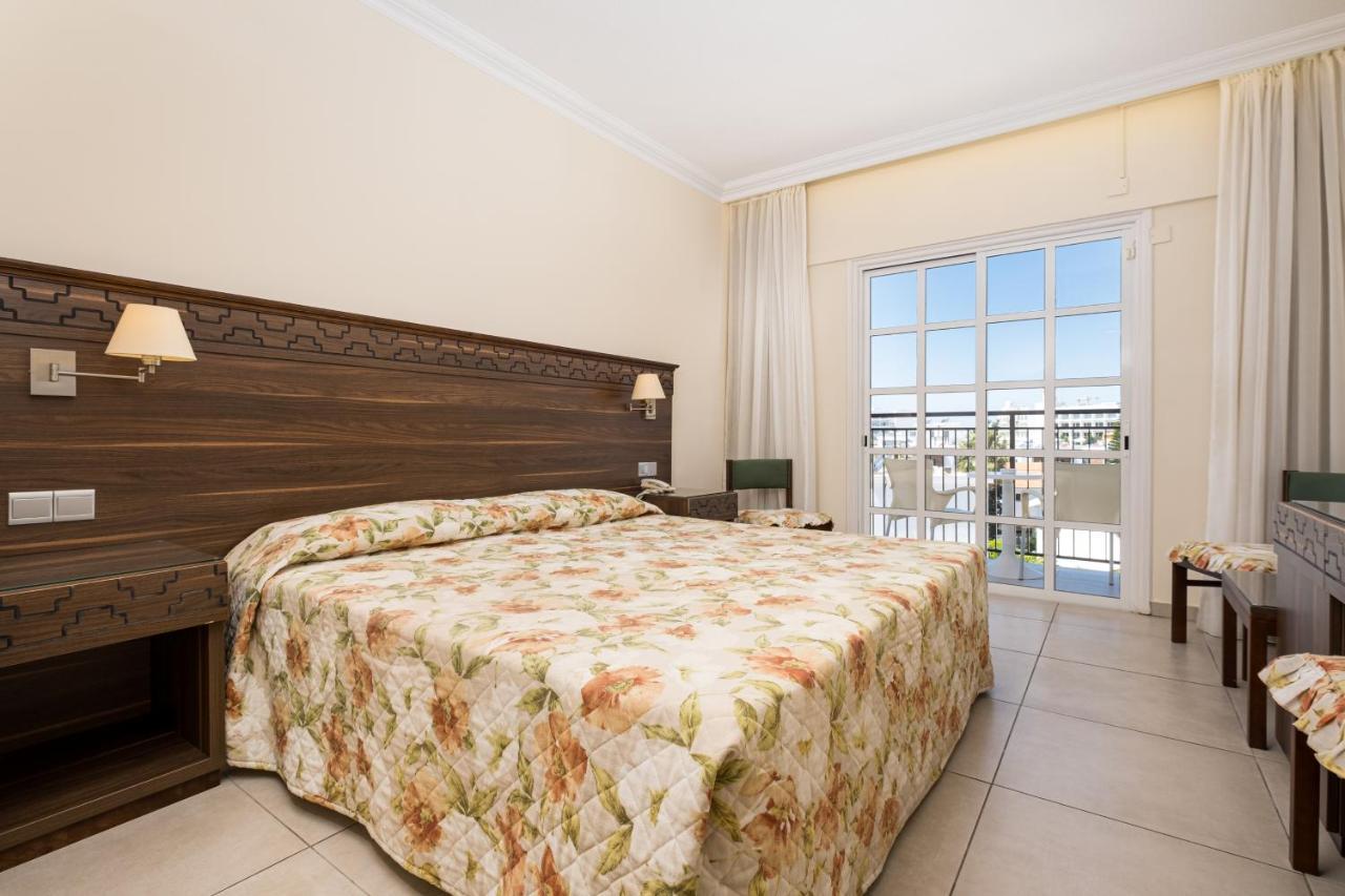 Anais Bay Hotel Protaras Esterno foto